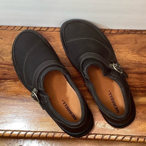 Merrell women’s brown slip on shoes size 7.5 - Picture 1 of 3